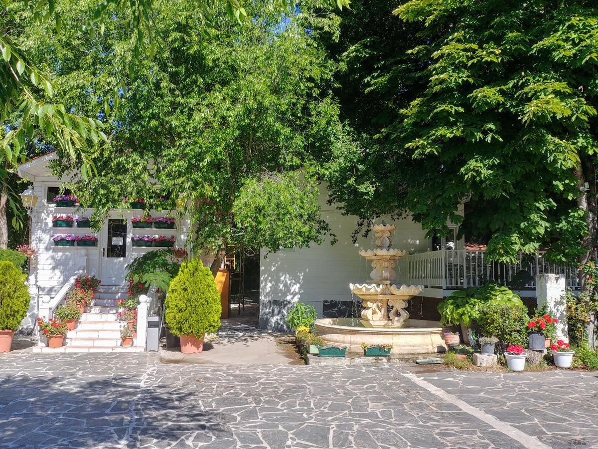 Bungalows&Albergue La Playa Logrono Luaran gambar